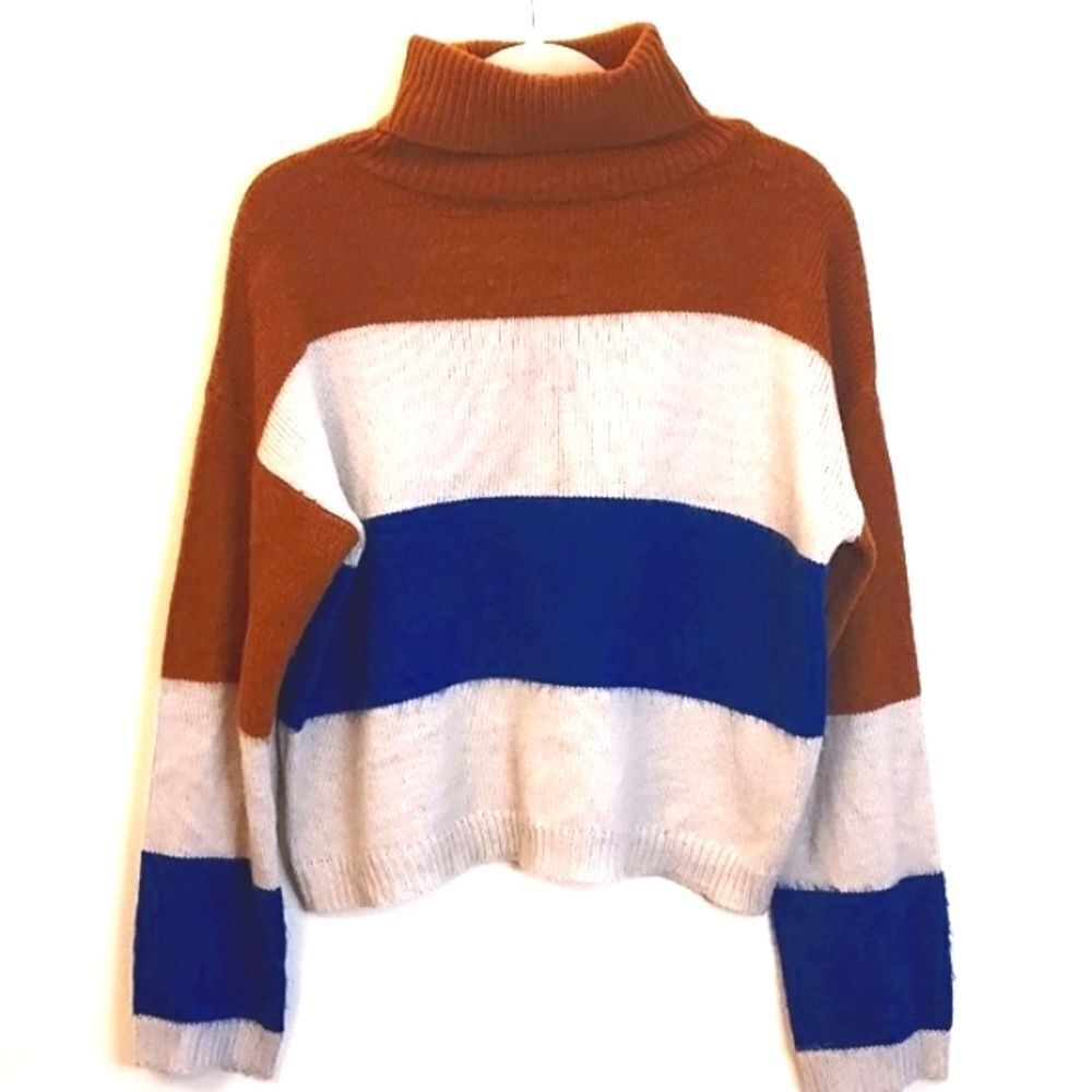 Cropped Turtleneck Sweater 